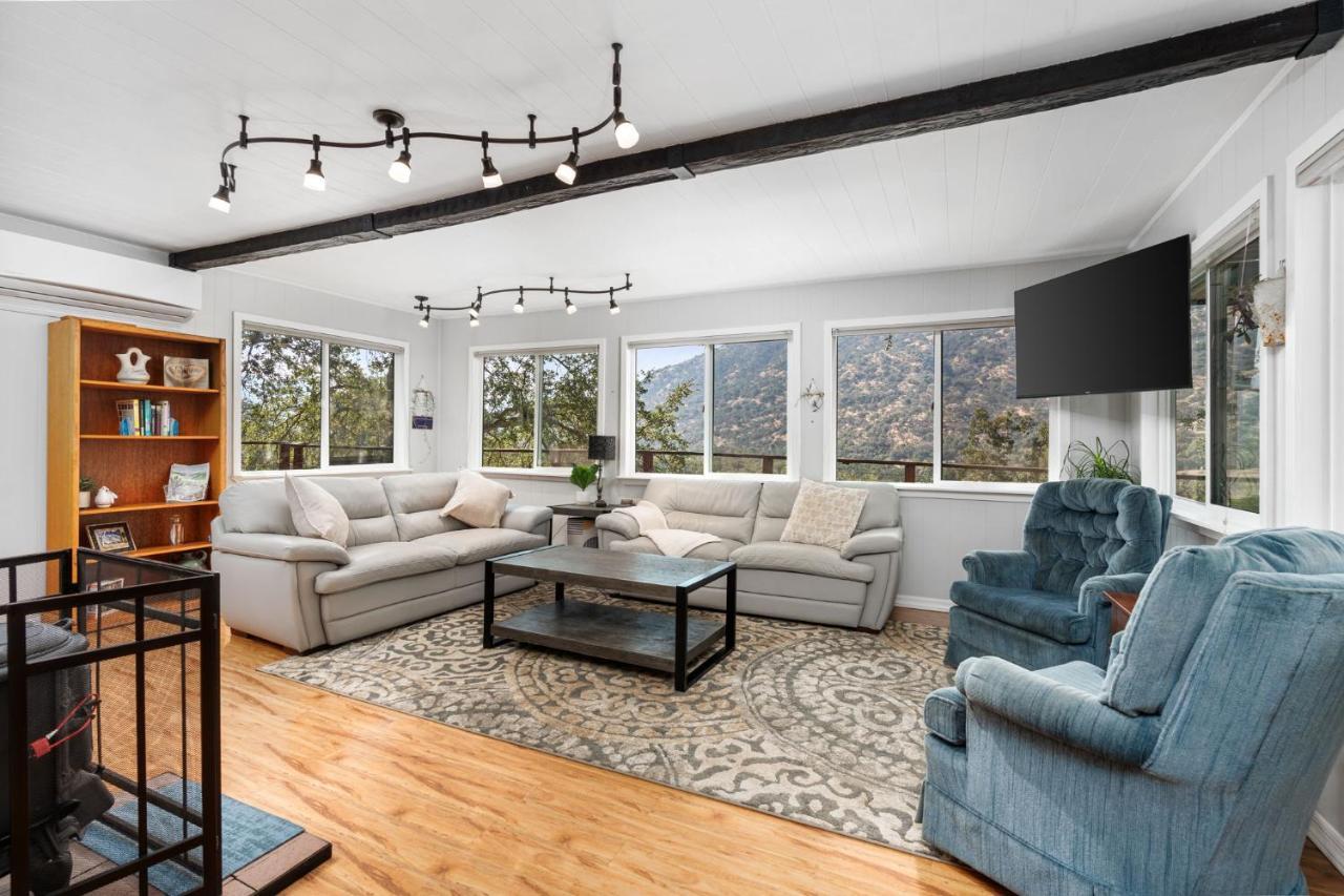 Views, Hot Tub, Outdoor Shower, 15M From Sequoia スリー・リバーズ エクステリア 写真